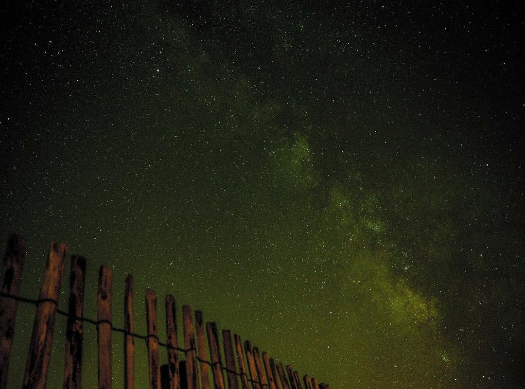 How to Listen to 'Quiero Agua' Online: A Step-by-Step Guide